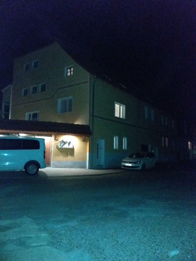Bonnie & Clyde Apartment Westerhausen Luaran gambar
